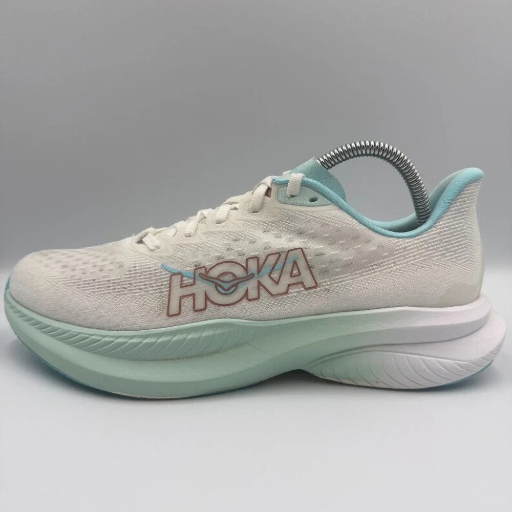 Hoka One One Mach 6 1147810 FTRS Women's Size 9.5B White Running Shoes Sneakers‎